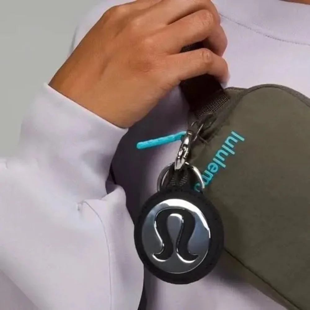 Lululemon Black and Silver Logo Bag Charm & Keychain in “LOVE” NEW - Picture 3 of 9